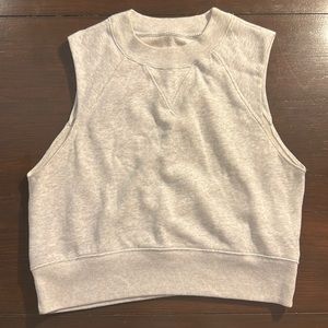 Abercrombie Cropped Fleece Crew Vest